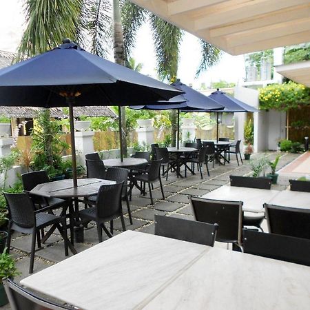 One Crescent Place Hotel Balabag  Εξωτερικό φωτογραφία