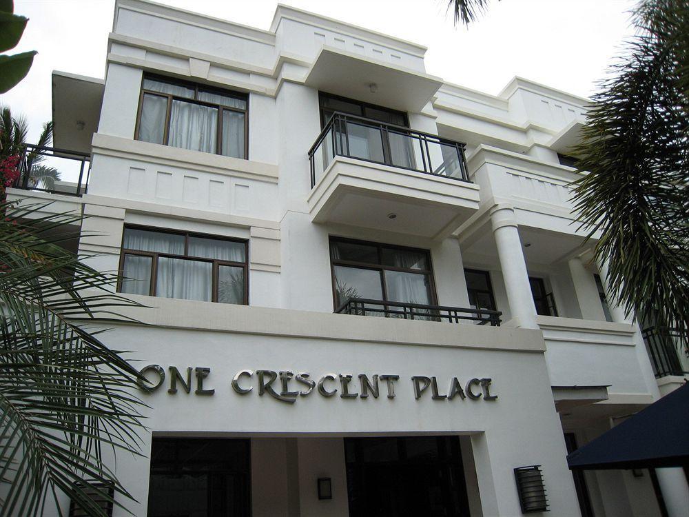 One Crescent Place Hotel Balabag  Εξωτερικό φωτογραφία